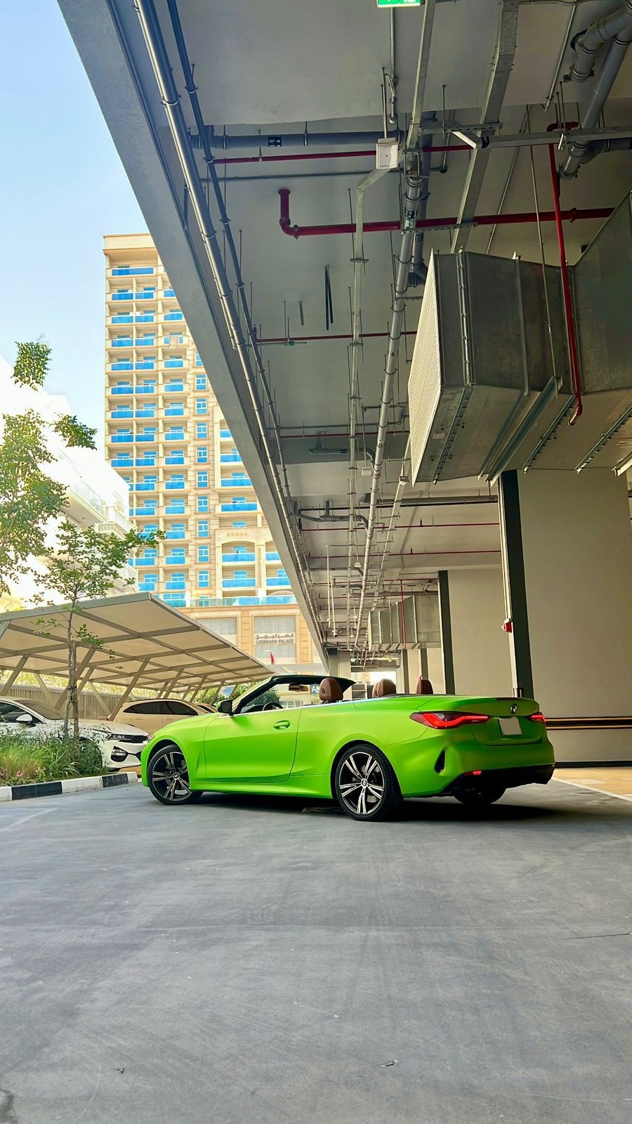 BMW 430i Convertible photo 2