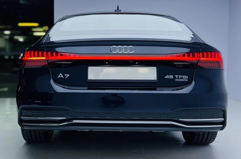 Audi A7 photo 4